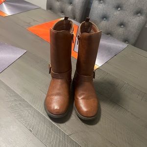 OshKosh Girls riding boots size 9.